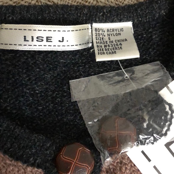 LISE J. CARDIGAN WITH NICE DECOR SIZE M-L - Picture 7 of 8